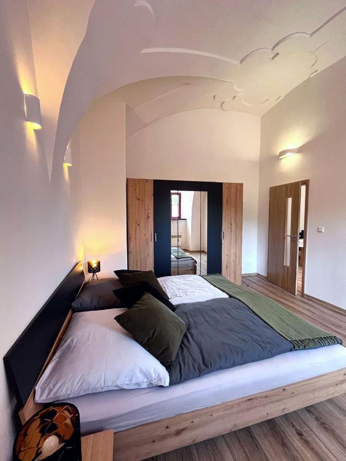 Apartman Viki Banska Bystrica Bagian luar foto